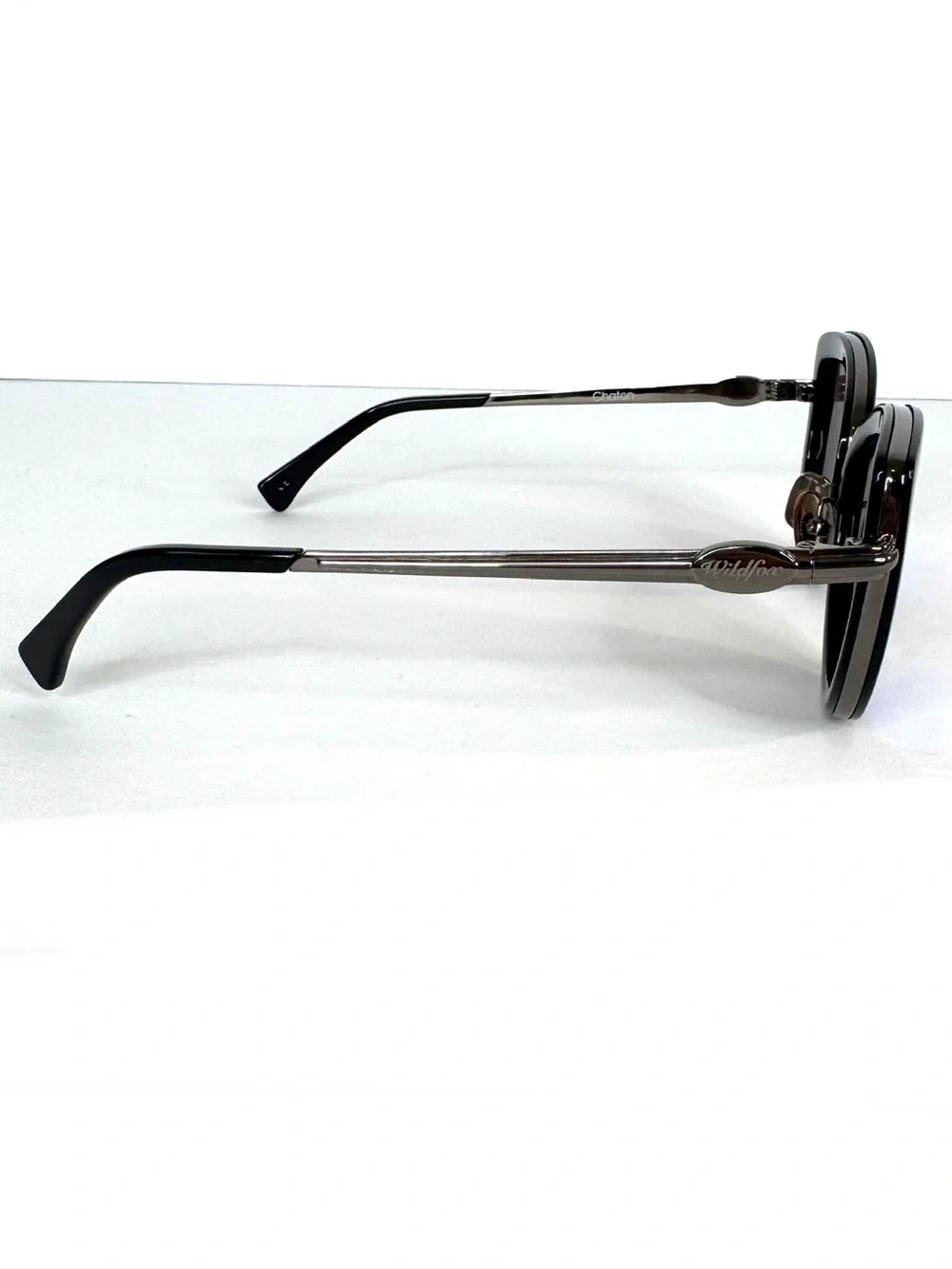 WILDFOX Chaton Mirrored Sunglasses Black Blue
